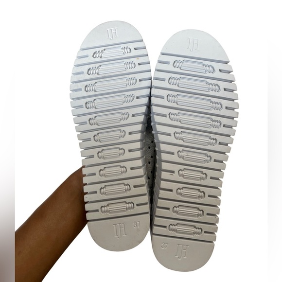 Ilse Jacobson The On-The-Go-Platform-Slip-On in Silver Size 37/ US Size 6.5 - Picture 7 of 8